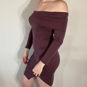 Maroon Off Shoulder Long Sleeve bodycon Dress